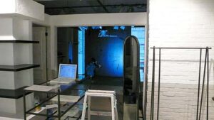 店舗デザインレポート｜Droite lautreamont LUCUA｜アパレル物販｜大阪市｜1.壁画のペイント