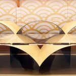 物販店舗デザイン設計実績事例、道南真昆布真帆屋、阪急百貨店大阪梅田本店、青海波の文様をモチーフにしたショーケース内の棚