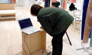 droite-lautreamont-piole-姫路-竣工写真を撮影中のmazkenさん