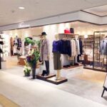 アパレル店舗デザイン設計事例-ドロワットロートレアモン(droite-lautreamont)ジョイナス横浜-店舗ファサードから見た店内の写真