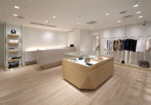 店舗デザイン設計実績事例、大阪心斎橋アパレルセレクトショップ、ピュアポニークリスタ長堀店、レジカウンターエリア