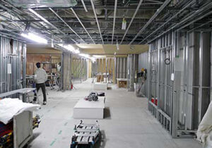 京都総合観光案内所の下地工事が完了