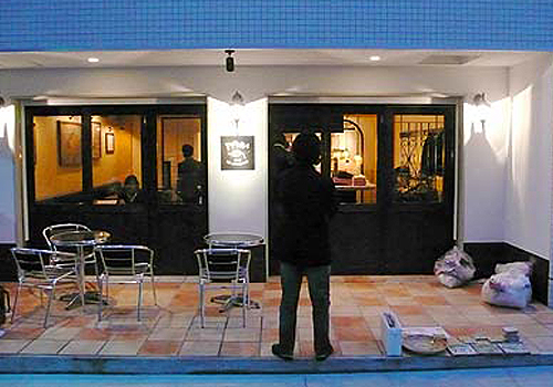 大阪のスペイン料理レストラン、ピエドラの工事完了の確認